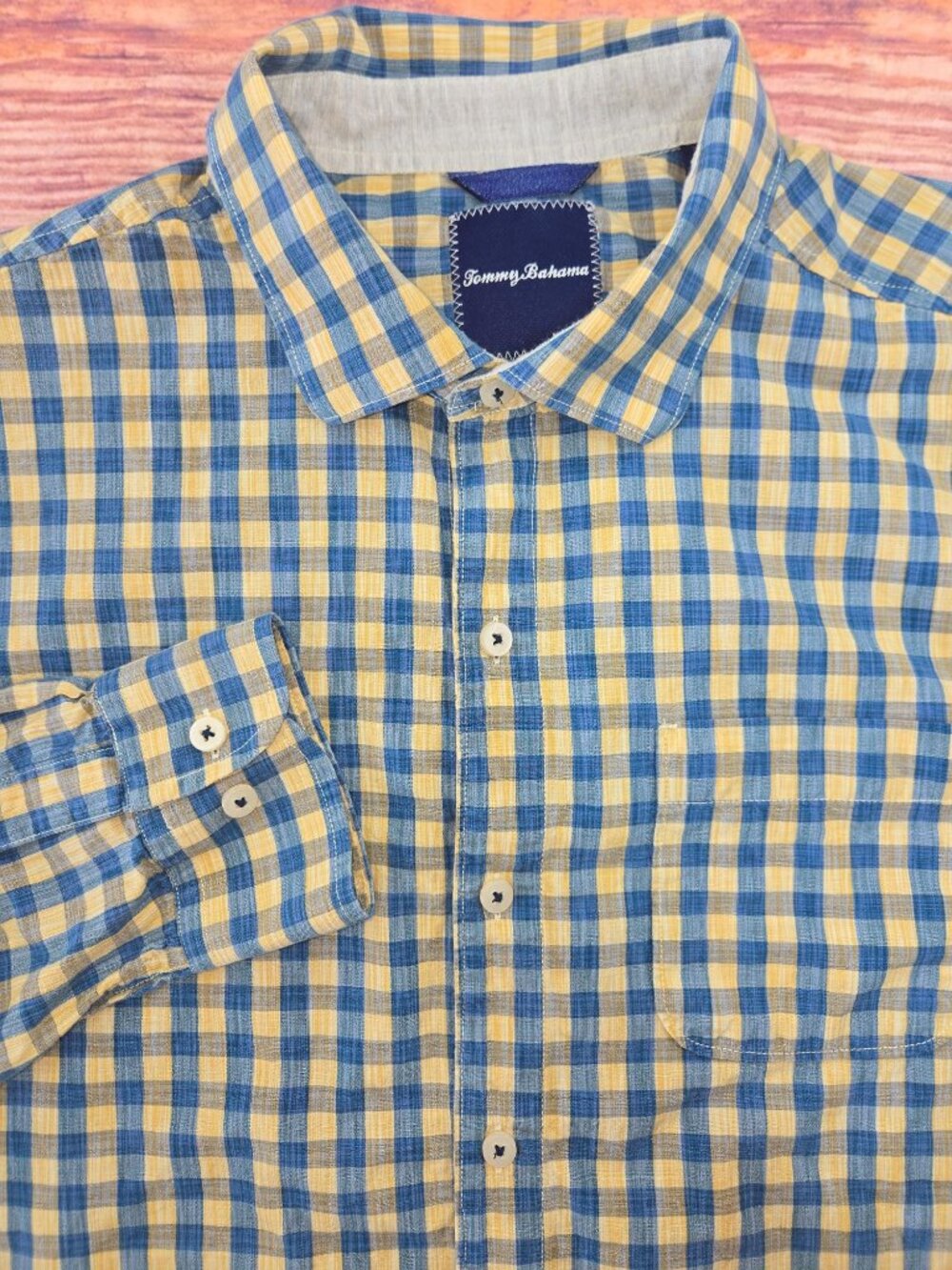 Tommy Bahama Silk Blend Blue Plaid Button-Up Shirt Large